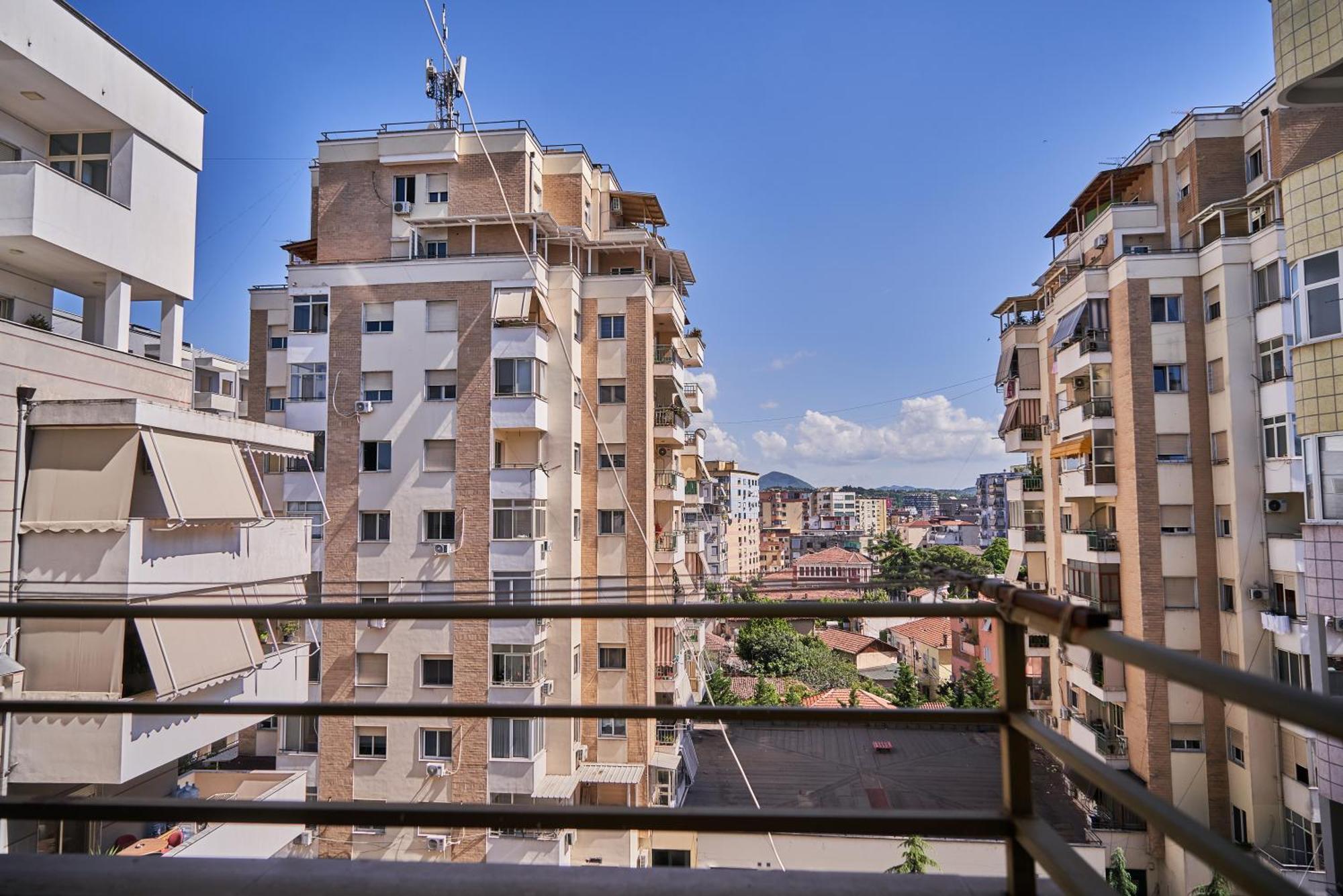 Kalpazo Home New Bazzar Tirana Buitenkant foto